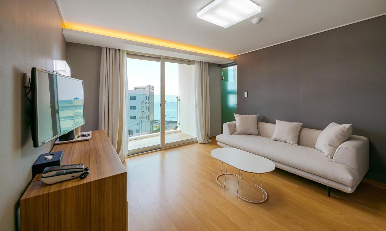 Pampas Hotel ג'גו מראה חיצוני תמונה